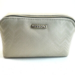 Delta One Missoni Amenity Kit Sand Color Zigzag, NEW with Luxury Travel Contents